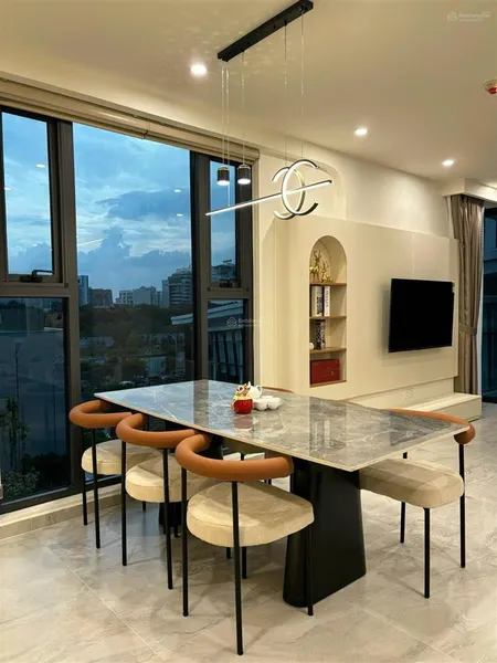 Cần bán nhanh cardinal court dt 100m2, 3pn, căn góc, view thoáng, ô xe hơi. 0931 876 *** em mạnh