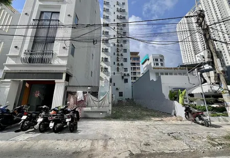 Bán lô đất 136m2 vị trí xây căn hộ cực đỉnh mặt tiền khu phố tây an thượng sát biển giá 11tyxx