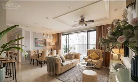 Bán căn 3n goldseason 8,9 tỷ, 102m2 full nội thất sổ đỏ lâu dài ban công đông nam. 0976 299 ***