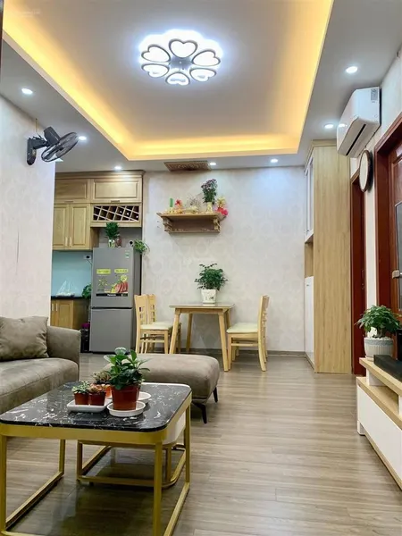 Chính chủ cần bán căn 54m2 kim lũ giá 2,55 tỷ 2 ngủ 2 vs 0338 739 ***
