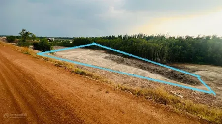Bán gấp đất tiếp giáp mặt tiền đường kênh phước hòa, đường tỉnh lộ 7, xã thái mỹ, củ chi