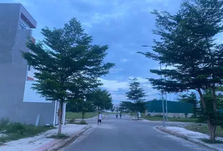 Chủ bán gấp đất 2 mặt tiền ngay sân bay long thành sổ sẵngiá 969tr bao thuế phí (còn thương lượng)