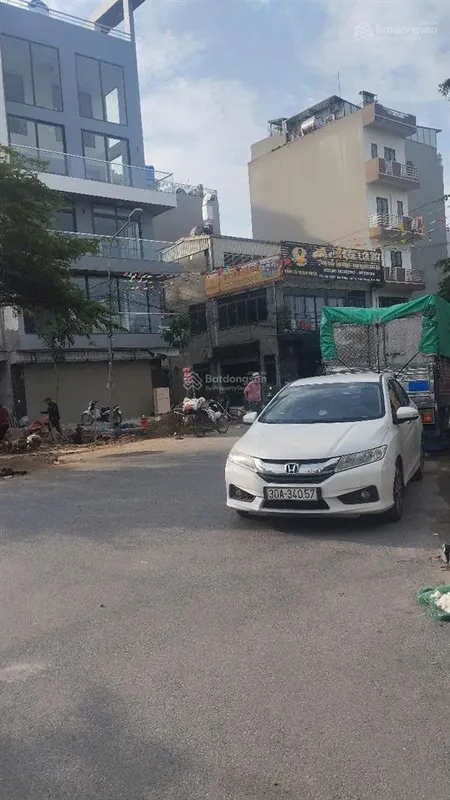 Bán nhà lai xá đh công nghiệp ô tô đỗ cửa ngõ thông 45m2 6.2 tỷ