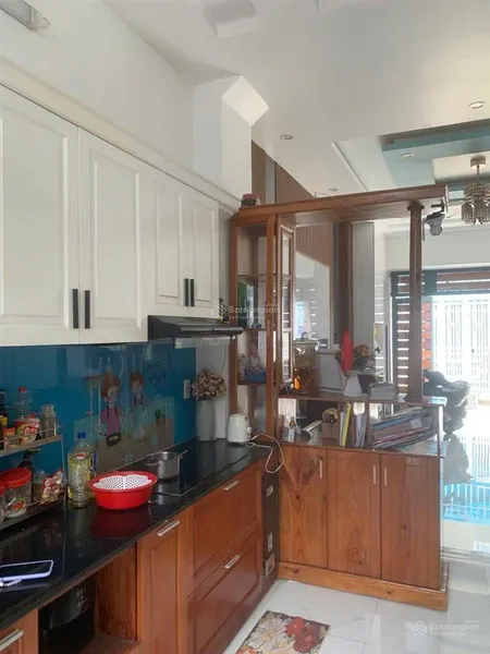 Bán nhà hxh gần villa park đường bưng ông thoàn q9 dt 50m nhà 1 trệt 1 lầu 1 tum giá 5,5 tỷ shr