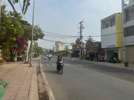 BÁN ĐẤT MẶY TIỀN ĐƯỜNG SỐ 2, TRƯỜNG THỌ - 135m2 - GIÁ 18.5 TỶ TL