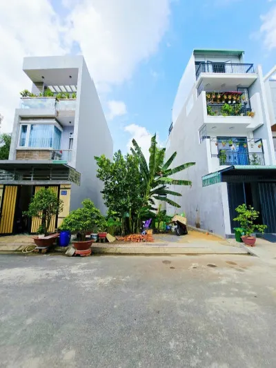 ĐẤT NỀN 59M2, VUÔNG VỨC, ĐƯỜNG Ô TÔ 9M, GẦN CHỢ LONG PHƯỚC - Giá 3.4 tỷ