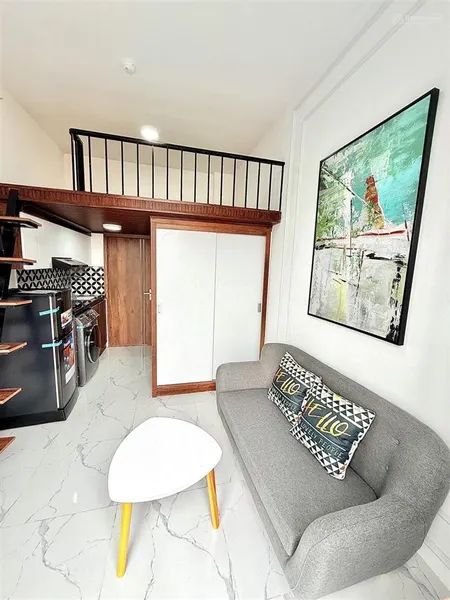 Kim giang bán chdv 7 tầng thang máy 23p full nội thất dòng tiền ổn định, pháp lý rõ ràng