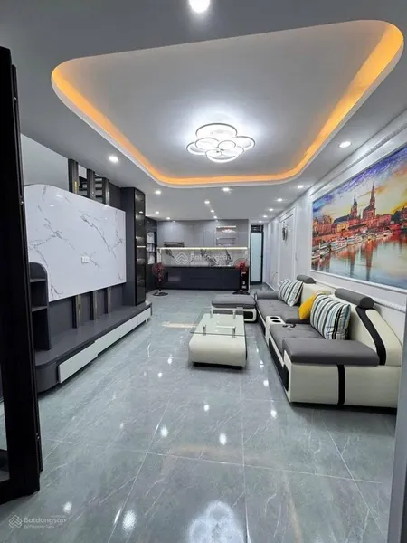 Cần bán nhanh nhà đường nguyễn suý, gần trường thpt minh đức, giá 2tỷ4
