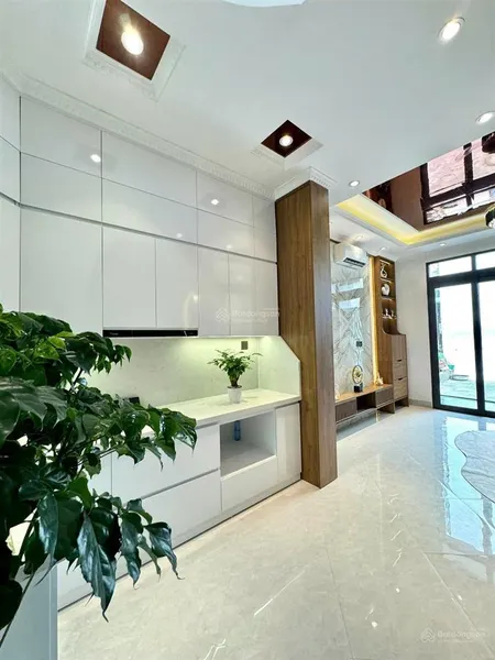 Bán nhà phố bạch đằng hoàn kiếm 10 mra phố 45 m25 tầngmặt tiền 4 m