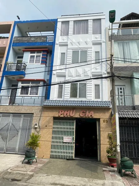 ⚡️KHU TÊN LỬA .GIẢM THÊM 500TR . CHỐT TRONG TUẦN ✈️ CHỈ 12TY700TR ☎️ /-li/-li SIÊU GIẢM GIÁ 500tr /-li  💰💸 Còn 13.2 tỷ còn tl 🏠🏠Nhà Khu Ao Sen- Sát Aone Bình Tân P Bình Trị Đông B Bình Tân  🏠Đc 65 đường 1C P.Bình Trị Đông B.Cách công viên 20m 🎄DT 5x20 4 t