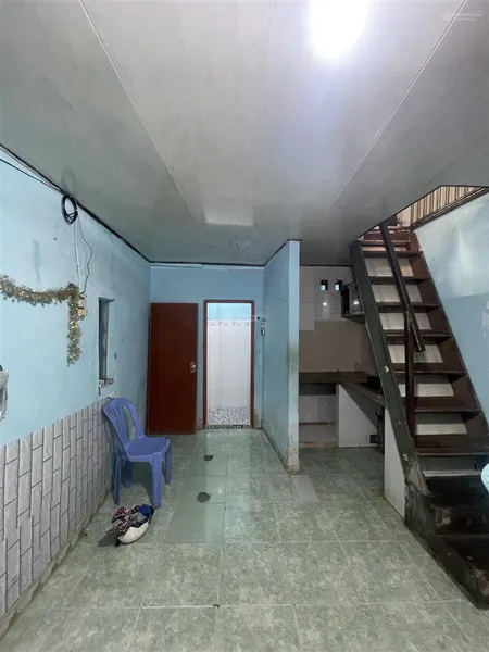 Bán nhà 2 tầng tttp nha trang , hẻm phương sài thông thống nhất . 17.2m2 giá 650 triệu