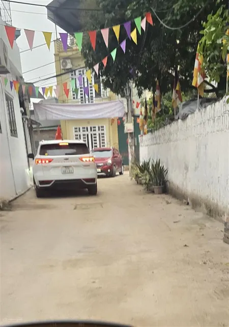 Nhổn chỉ 3.x tỷ có 38m ô tô 7 chỗ đỗ cổng
