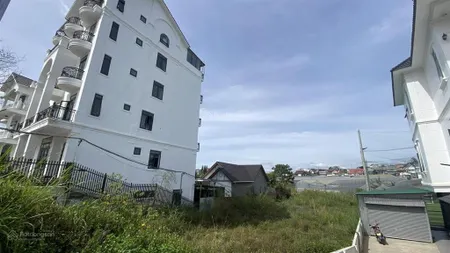 Bán đất đà lạt, mặt tiền tô hiệu, phường 7, ngang 14m 1082m2, giá 27 tỷ thương lượng