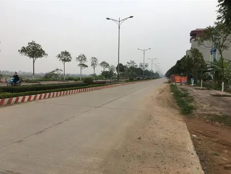Bán đất đấu giá tỉnh lộ 304, thượng trưng, vĩnh tường, mặt tiền 6m vuông đẹp, sổ đỏ, 2.15 tỷ