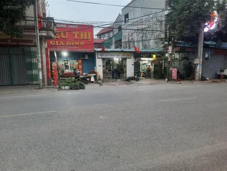 Đất đẹp mặt tiền rộng. mặt phố kinh doanh ô tô tải tránh. nằm trên trục đường 23b