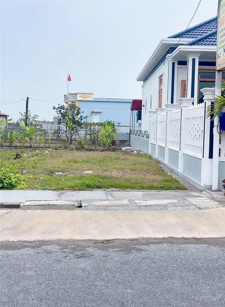 Chính chủ bán gấp đất quất lâm 100m2, mt 5m chỉ 1,8tỷ (bao sổ), ngay bãi tắm