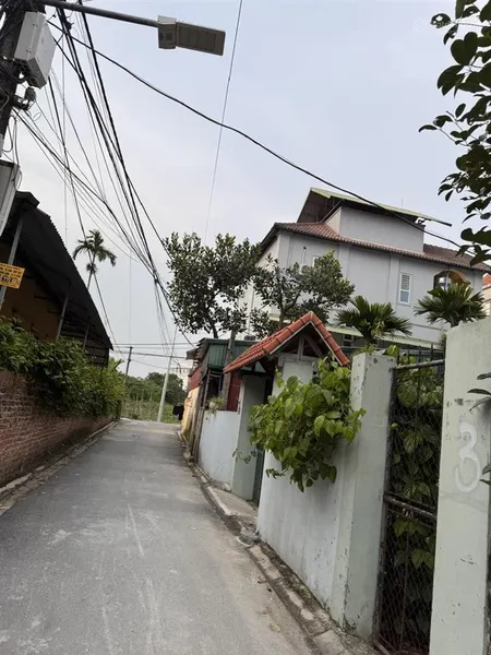 Siêu hot lô góc 62m đa tốn ô tô vào đất gần vinhomes chỉ 5.7 tỷ 0964 793 ***