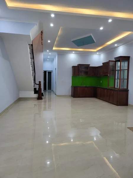 Bán nhà 190m² ngang 6m giá 2.45 tỷ Phường Bình Phước