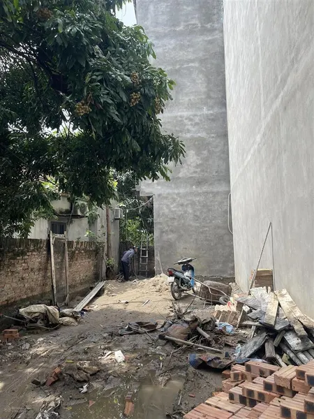 Đất di trạch 3.6 tỷ. 41,3m2 bố mẹ mới sang tên cho em mảnh đất, giờ cần tiền đầu tư em bán
