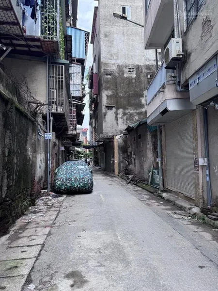 Bán đất tặng nhạc cấp 4 , đường hoàng mai , diện tích 39m2 , giá 5,3 tỷ