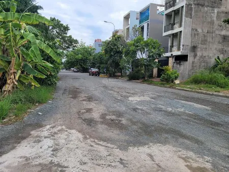 Bán nhanh đất nền trục 16m thông thoáng ngay khu nam long đường liên phường quận 9 giá 9,3 tỷ