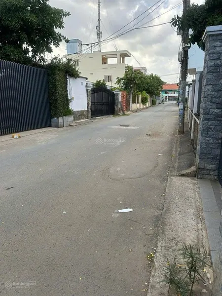 Bán nhanh 119m ngang 9,2m nở hậu hẻm 50 đường lò lu giá 6,2 tỷ