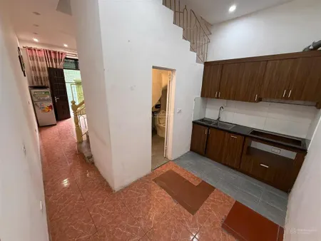 Bán đất tặng nhà đường trải nhựa thông thoáng mặt ngõ 93 chu huy mân, phúc đồng, long biên