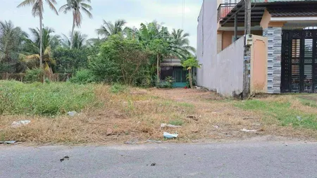 Bán lô đất đẹp 1 sẹc đ. tỉnh lộ 2 xã tân phú trung củ chi, 240m2 (thổ cư 100m2), giá 1.650 tỷ