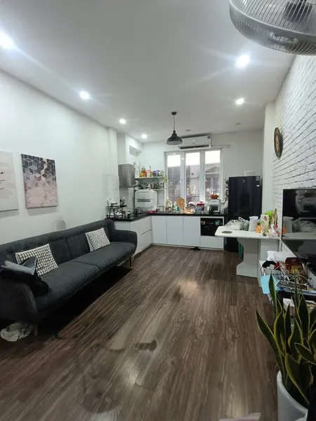 Nhà Hiếm! Kim Mã,Ngõ Nông,Kinh Doanh Nhỏ,DT: 25m2 x 4Tầng,MT: 3.3m,Giá: 6.5 tỷ Ba đình