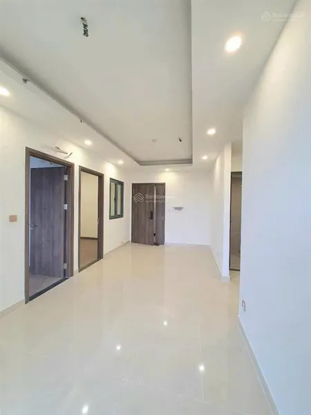 Q7 boulevard 57m2 2pn 1wc 2.25 tỷ hướng đông tầng cao view sông hợp đồng đặt cọc