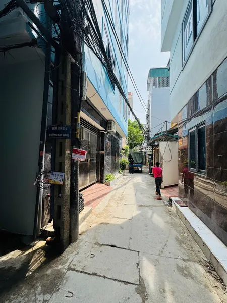 BÁN NHÀ ĐƯỜNG KIM GIANG. 45M2 - 5 TẦNG. FULL NỘI THẤT. GIÁ NHỈNH 7 TỶ.