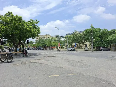Bán đất phố đặng vũ hỷ phường thượng thanh long biên dt 48m2,mt 5,4m.gía chào nhỉnh 200trieu/m2