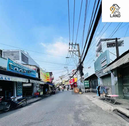 Đất lô góc 2 mặt tiền đường thông ôtô gần đại học cảnh sát. gần 120m2 ngang 6,7m. chỉ hơn 5 tỷ