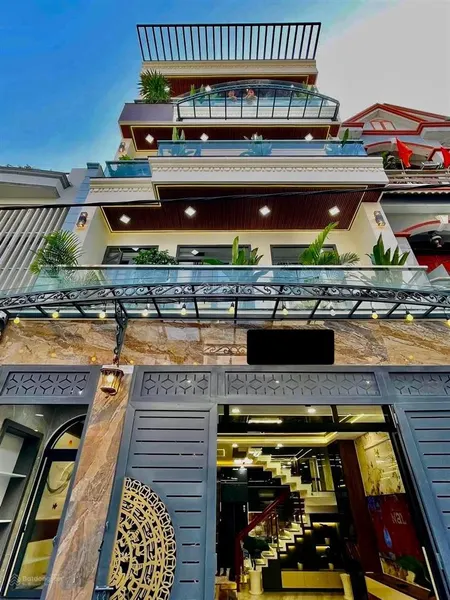 Bán nhà riêng chính chủ tại phạm văn bạch, p.15 tân bình 3 tỷ 55 78m2 hđ thuê 24tr/th sổ hồng riêng