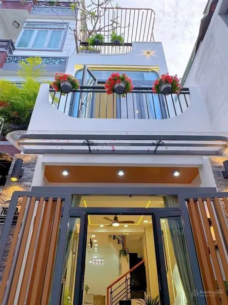 Diện tích 60m2 giá 3tỷ 590tr siêu phẩm nhà phố đẹp đường lạc long quân, p10, tân bình