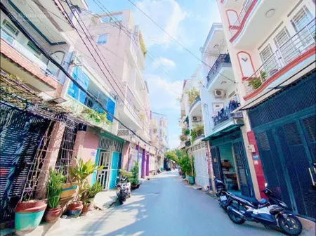 Ngay khu bàu cát 4 tầng hẻm xe hơi thông 40m ngang 4m đường trước nhà 7m nhà vuông vức