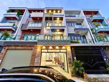 Bán nhà phố hiện đại khu compound đường huỳnh tấn phát, giá 8.49 tỷ, dt 5x16.5m. giá tốt nhất