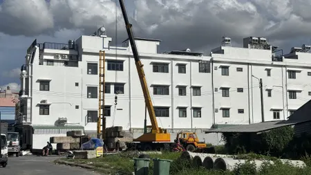 Căn góc hơn 13m mặt tiền Chợ Cái Vồn, Vĩnh Long