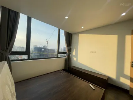 Bán căn hộ chung cư mặt phố vũ phạm hàm, 90m2 3 ngủ 2 vệ sinh căn góc 3 ban công full đồ