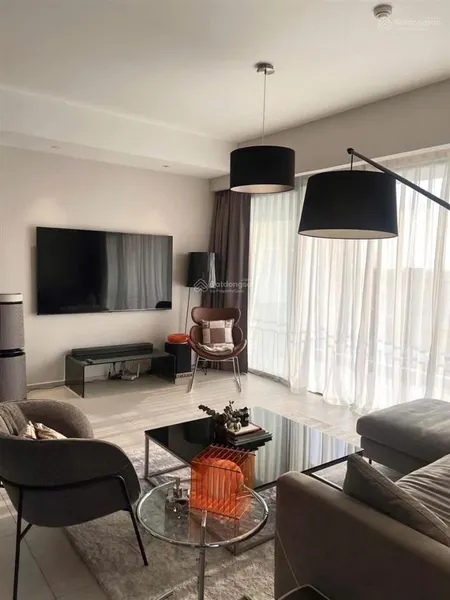 Bán căn hộ cc terra royal , lý chính thắng , q3 , 58m2, 2pn 1wc , giá 6ty4 ( có sổ ) 0933 481 ***