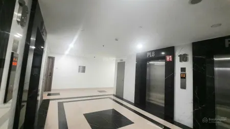 Gia đình cần bán căn hộ 2pn 2 vệ sinh, diện tích 62m2, 4.7 tỷ 897 giải phòng 0968 224 ***