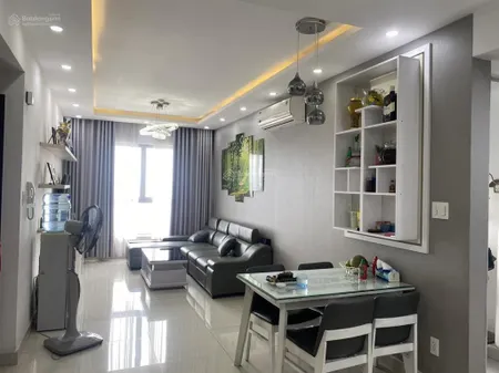 Căn hộ ruby , full nội thất giá chỉ 3.55 tỷ , 69.9m 2pn + 2pn , view công viên , có sổ hồng