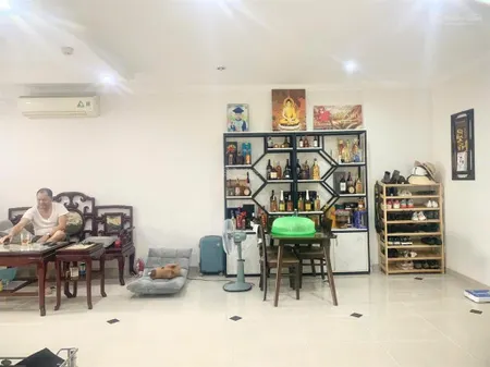 Duy nhất còn một căn, chung cư 312 lạc long quân q11, 2,95 tỷ, 68m2 ai nhanh thì được.