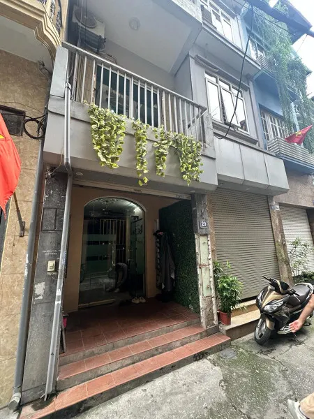 Bán đất 45.3m² ngang 3m giá 12.8 tỷ Phường Bạch Mai