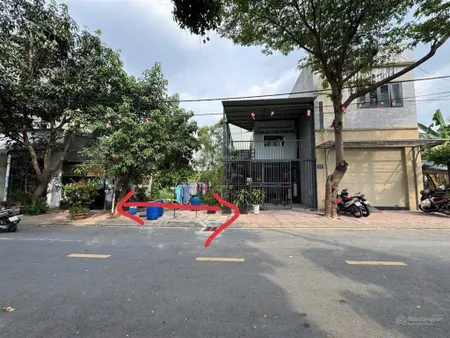 Bán lô đất ngộp ngay sát mặt tiền ql13, dt 80m2, giá 1,75 tỷ, ngay đường nguyễn văn tiết, sổ sẵn