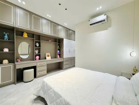 Bán nhà phố 4 tầng btct. 112m2 sát mt nguyễn văn linh, tân thuận tây, quận 7, ngang 8m. giá14.x tỷ.