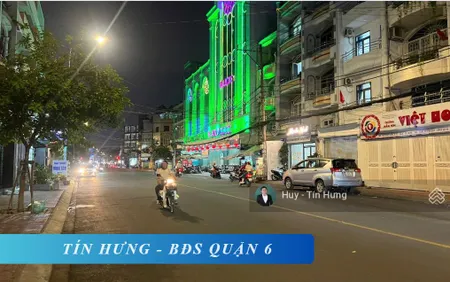 Bán nhà góc 2 mặt tiền đường chợ lớn, dt 7 x 19m, cấp 4, giá 24 tỷ