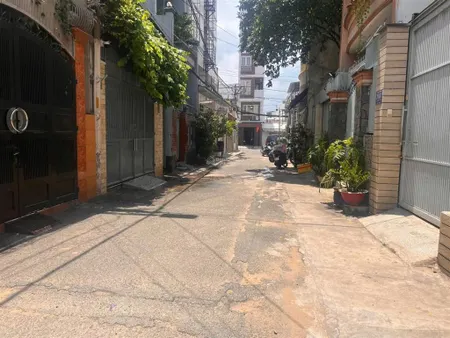Duy nhất 1 đời chủ bán nhà 4 tầng cứng cáp (4.5x18m) nở hậu hxh 6m khu đồng bộ cao tầng. 12 tỷ