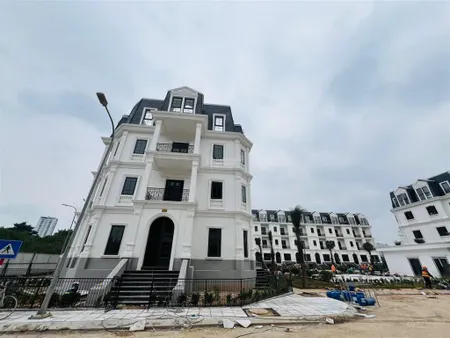 52 tỷ bán liền kề, 194 m2 tại jade square, cần tiền bán gấp
