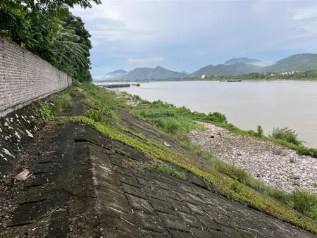 Bán đất mặt tiền sông đà, ba vì, hà nội. ngang 40mx25m có 500m đất ở